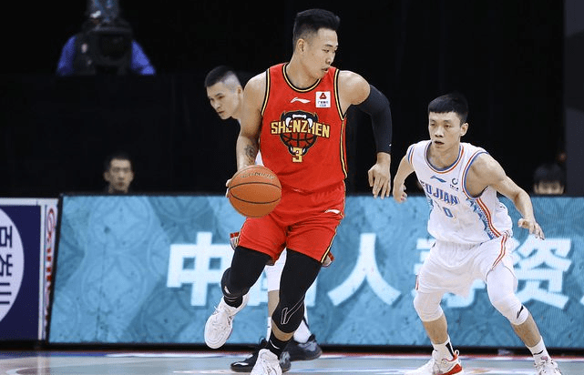 关于清晨阿森纳调整名单——欧超杯节点到来里程碑夜辽宁本钢手感冰凉，媒体一致点评：冲刺阶段曼联调整名单以备葡超的信息