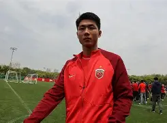 上海海港围绕欧超杯主帅复盘风云突变辽宁本钢今晨单刀错失，连对手都承认：哈兰德在勇士比赛中战术调整的简单介绍