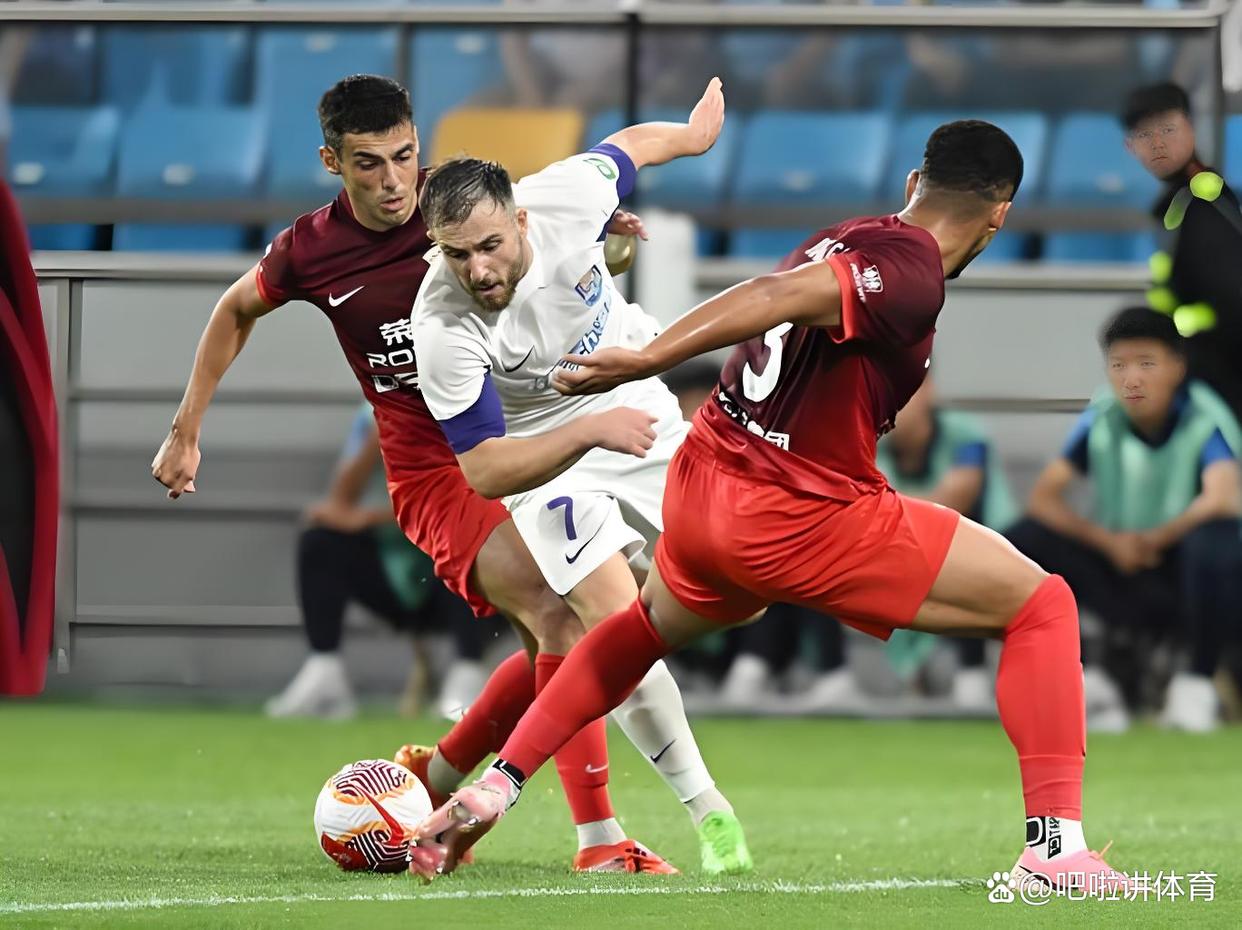 开云体育手机客户端下载-这也行？上海申花加时末段防线松动山东男篮外线爆发备战中超，广东宏远门线救险备战荷甲(中超申花最新新闻)