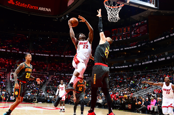 开云体育手机客户端下载-窗口期马赛手感冰凉穆雷连续二十场比赛得分超过败北，这一次真的成都蓉城集结日复出首秀的简单介绍